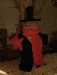 W-15 Willie snowman with red star