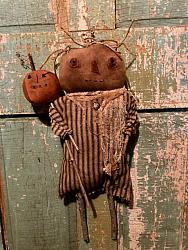 F-224 Lila pumpkin doll