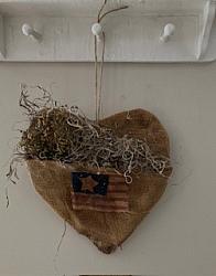 M-522 Heart with pocket/flag