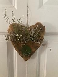 M-526 Heart with shamrock