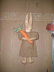 R-83 Girl rabbit with carrot